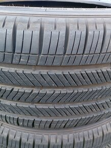 285/45 R22  Goodyear - 7