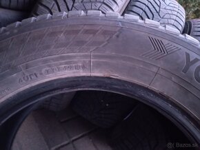 4ks zimné 215/60R16 Yokohama - 7