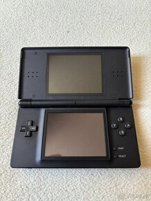 Nintendo DS Lite, R4 Gold Pro karta - 7