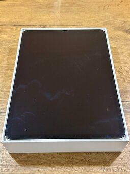 iPad Pro 11 (2nd Generation) 256GB Silver - 7