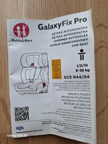 PETITE&MARS Autosedačka Galaxyfix Pro Black (9-36 kg) - 7