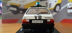 škoda Favorit V B  1:24 Hachette - 7