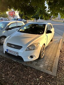 KIA proceed 1.4 benzín - 7