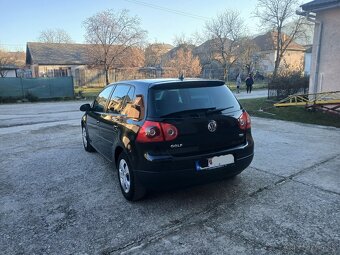 Volkswagen Golf V 1.9TDI 77kw - 7