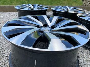 Predám org Alu disky VW 5x112 R18 8J ET25 - 7