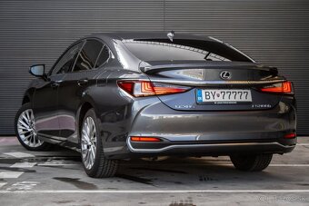 Lexus ES 300H, 131 kW, 2023, hybrid - 7