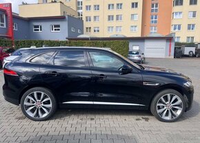 Jaguar F-Pace 2.0D 132KW,R-sport,ALU 22,MAN nafta manuál - 7