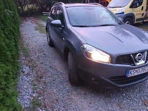 Nissan Qashqai 2,0 benzín automat - 7