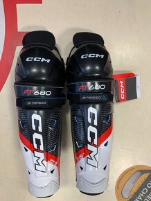 UPLNE NOVE ELITE/ PROFI CCM JETSPEED 680 SR - 7