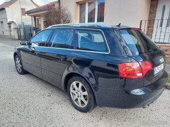 Audi A4  AVANT 2.0 TDI - 7