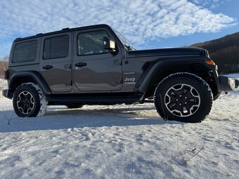 Jeep Wrangler Unlimited Trail Rated - 7