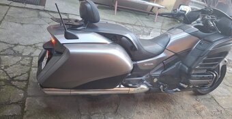 Honda Goldwing 1800 F6B - 7