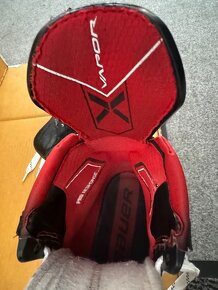 BRUSLE BAUER VAPOR X5 PRO, vel,8.5 /44 FIT3 - 7