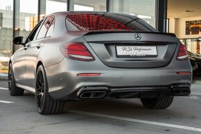 Mercedes-Benz E 400d 4Matic AMG Line 63 AMG Look - 7