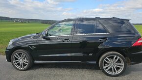 MB ML63 AMG 8V-4MATIC-BITURBO 386KW - 7