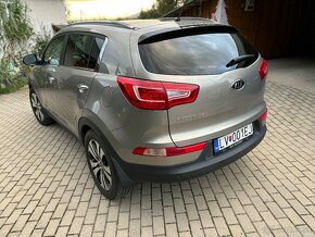 Kia Sportage 2.0Crdi  4x4 Rok 2010 - 7