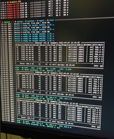 Mining Rig 8 x Sapphire Nitro 570RX 8GB - 7