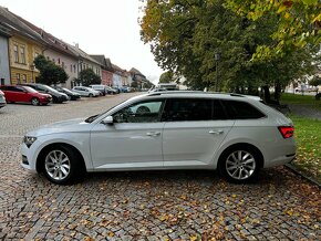 Škoda Superb Combi 2,0 TDI Style - 7