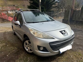 Peugeot 207sw 1.6HDI  Panorama - 7