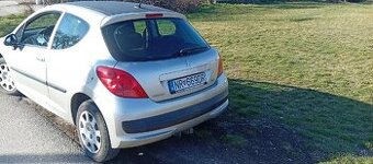 Peugeot 207 - 7