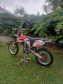 Honda CRF450 - 7