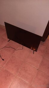 Televízor Hisense čisto Nový 102cm - 7