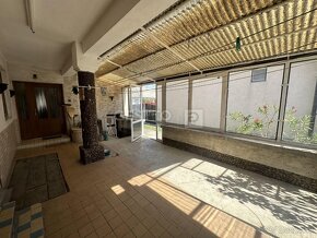 GESTTO | 4-IZBOVÝ RODINNÝ DOM BÍŇOVCE | 1525m2 POZEMOK - 7