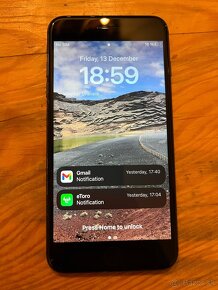 Iphone 8 plus 64gb, s puzdrom + ochranne sklo - 7