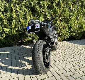 Kawasaki Z800e, 35kw v TP - 7