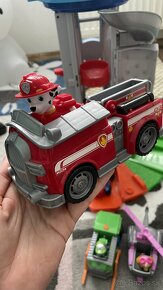 Paw Patrol veža + 7 figúrok s vozidlami REZERVOVANÉ - 7