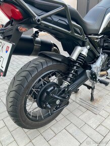 Moto Guzzi V 85 TT - 7