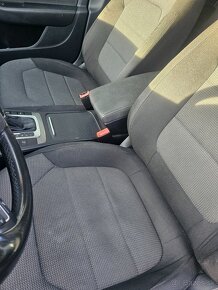 Predam Volkswagen passat combi 2.0 TDI seda - 7