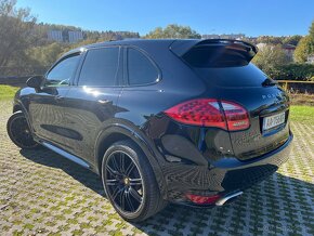 Porsche Cayenne 3.0 Diesel - 7