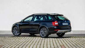 Škoda Octavia Combi 2.0 TDI Scout DSG 4x4 - 7