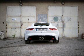 Jaguar F-Type Coupe 3.0L V6 AT - 7