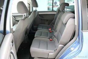 VOLKSWAGEN Touran Trend 1,6 TDi 77 kW - 7