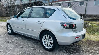 Mazda 3 Hatchback 1.6 - 7