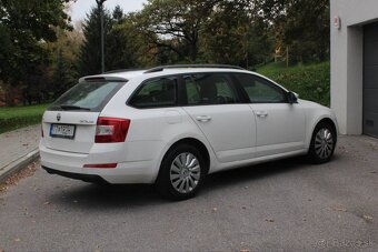 Škoda Octavia Combi 1.6 TDI Ambition - 7