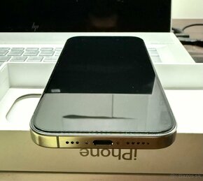 iPhone 15 Pro 256GB Natural Titanium - 7