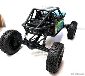 nový model Axial Capra 1.9 4WD 1:10 RTR + nabíječ + baterie - 7