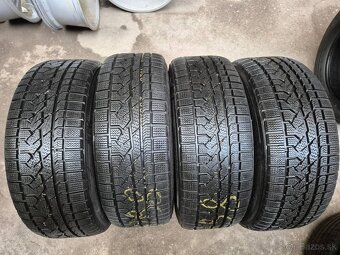 235/60 r17 zimné 4 ks KUMHO dezén 8,8 - 8,3 mm - 7