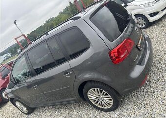 Volkswagen Touran LED 77kW SERVISKA,ROZVODY nafta manuál - 7