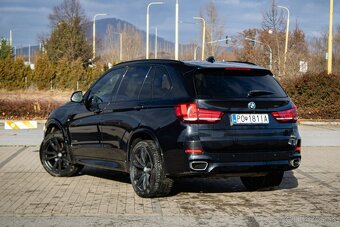 BMW X5 xDrive 40d A/T. - 7