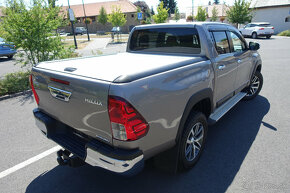 TOYOTA HILUX 2.4 DI-D Invincible A/T, 110kW, A6, 4d. - 7