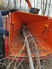 Profi - mobilný štiepkovač Timberwolf TW190. - 7