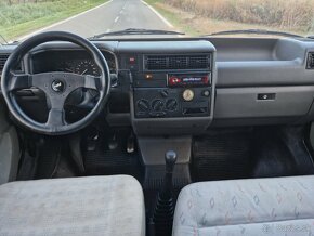 Volkswagen T4 Syncro 4x4 9 Miestne - 7