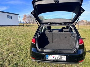 Volkswagen Golf 1,6 - 7