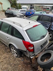 Predám Renault Laguna II Combi 1.9dCi - 7