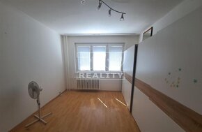 Ponúkame na predaj 2 izb. byt o rozlohe 54 m2 vo... - 7