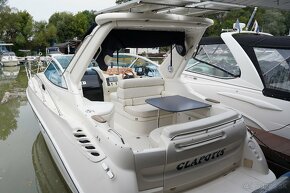 Motorova lod Sealine S28 - 7